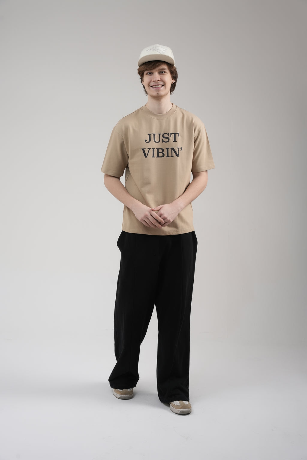 Beige – “JUST VIBIN”