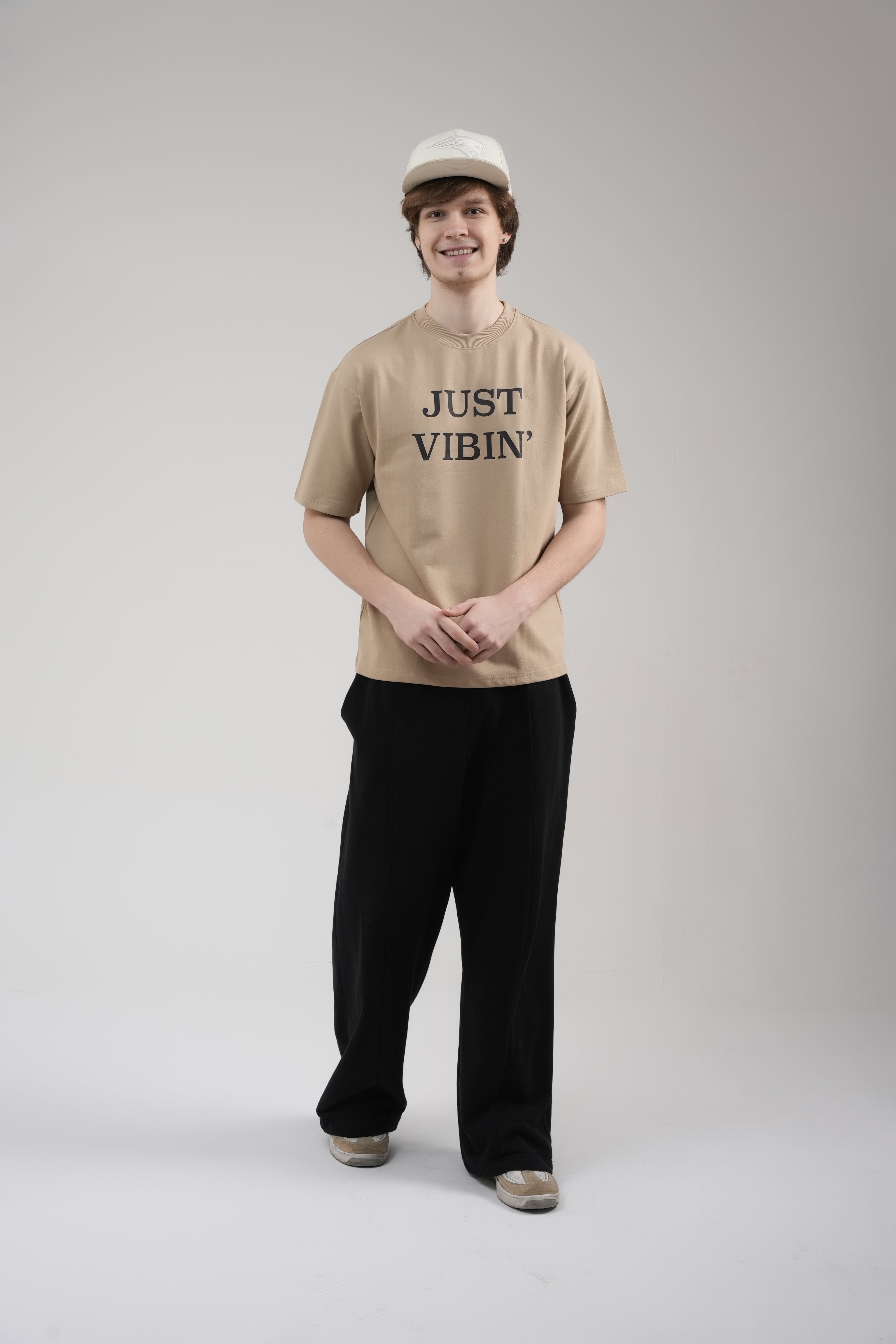 Beige – “JUST VIBIN”