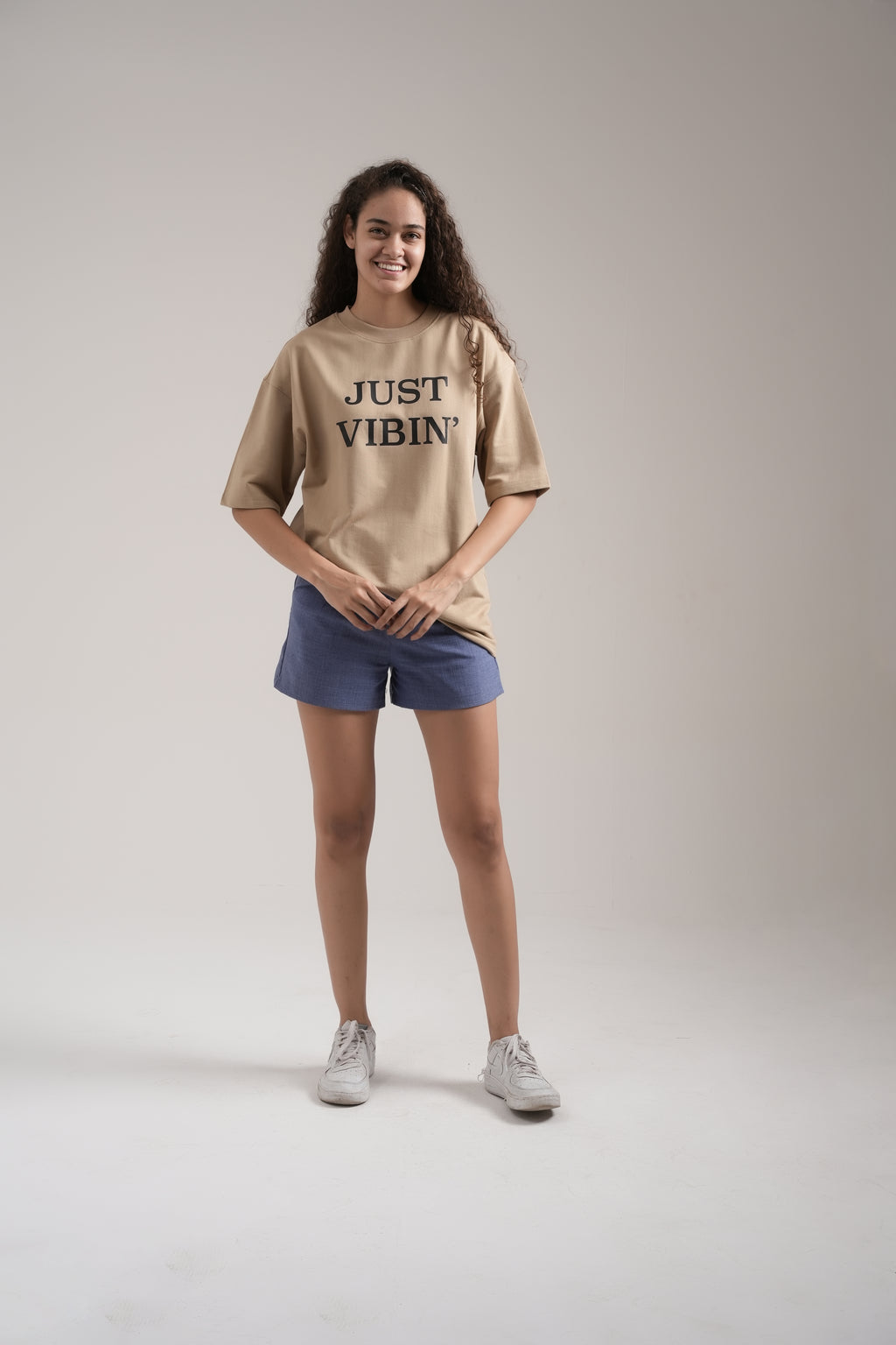 Beige – “JUST VIBIN”