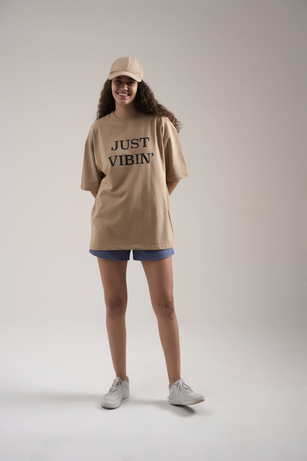 Beige – “JUST VIBIN”