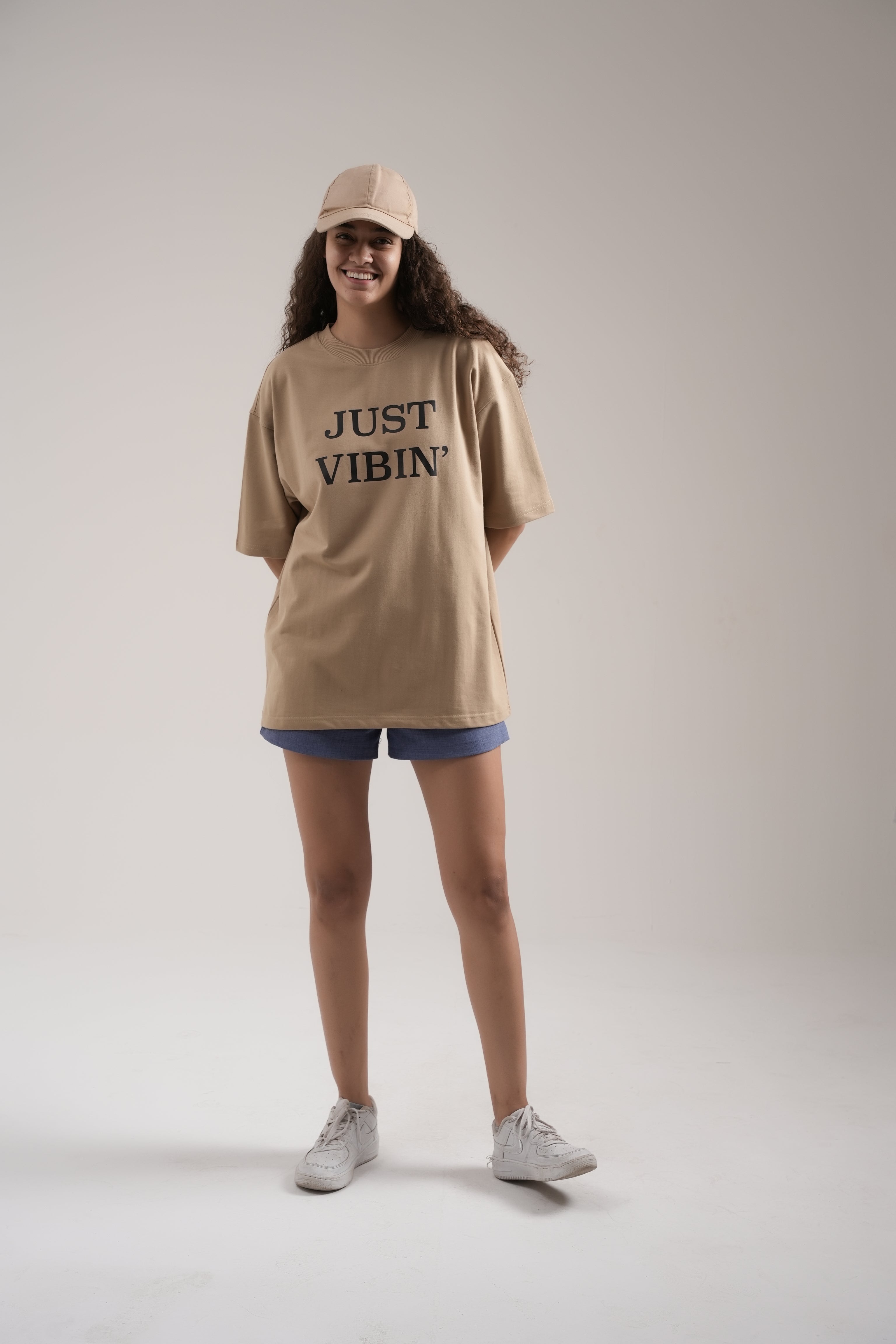 Beige – “JUST VIBIN”